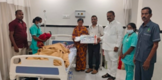 వినాయక ఆసుపత్రిలో ఉచిత బేబీ కిట్లు…!