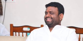 పైలెట్ బర్త్ డే జోష్…!