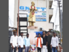 దేశసేవకు అంకితం కావాలి..!