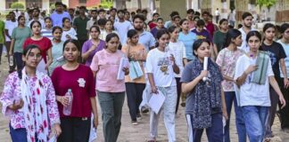 మళ్లీ పరీక్షలు! కామర్స్, ఇంగ్లీష్, సోషియాలజీ పేపర్లు రద్దు..
