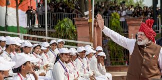 స్వాతంత్ర్య దినోత్సవం వేళ మోదీ వరాలు! దేశమంతటా ఫ్రీ ఆన్లైన్ కోచింగ్